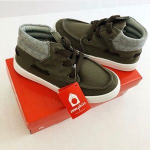 oomphies Green Ankle High Top "Riley" Sneaker NWT